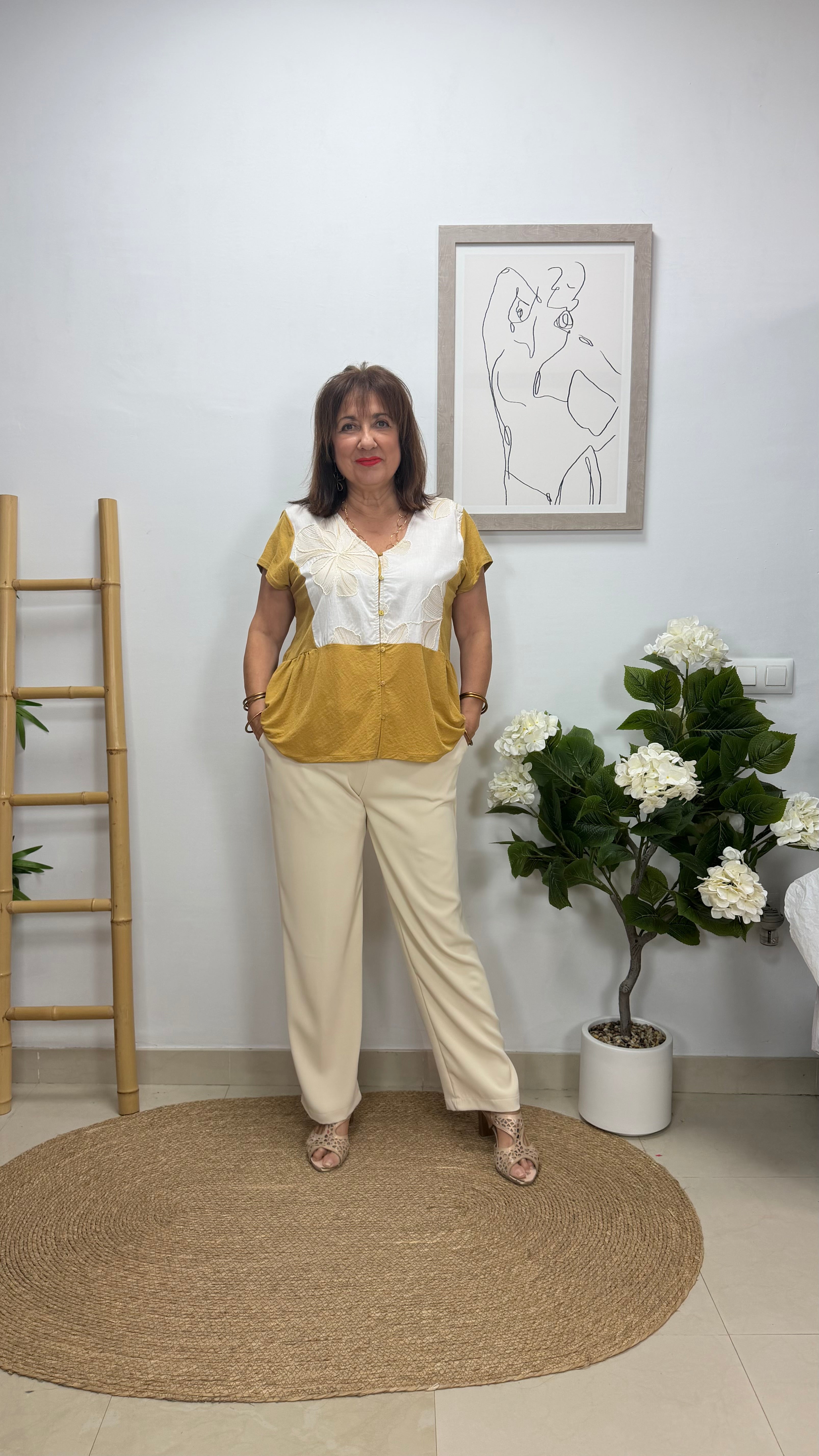 Blusa Chantra Ocre