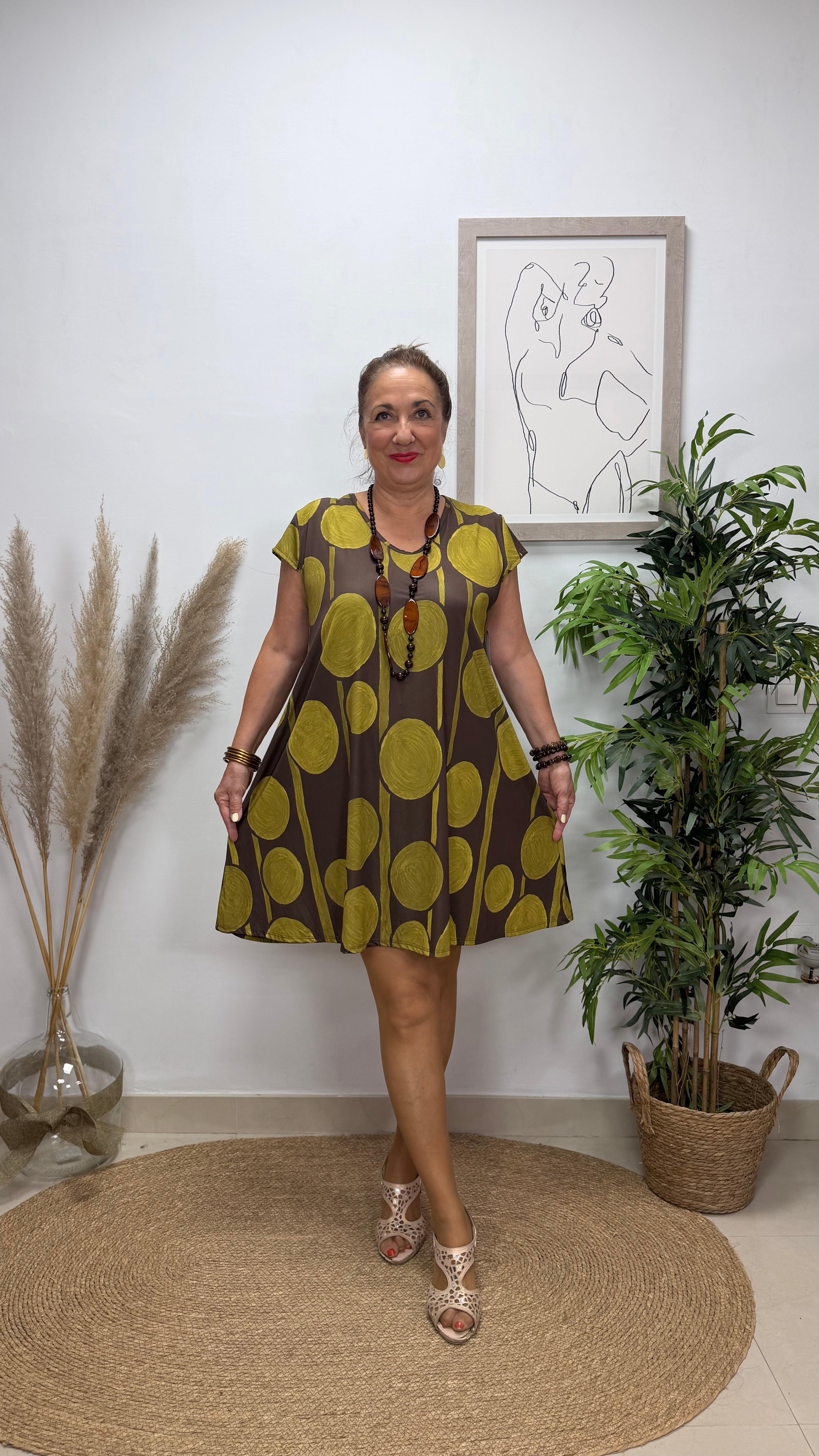 Vestido Corto Círculo