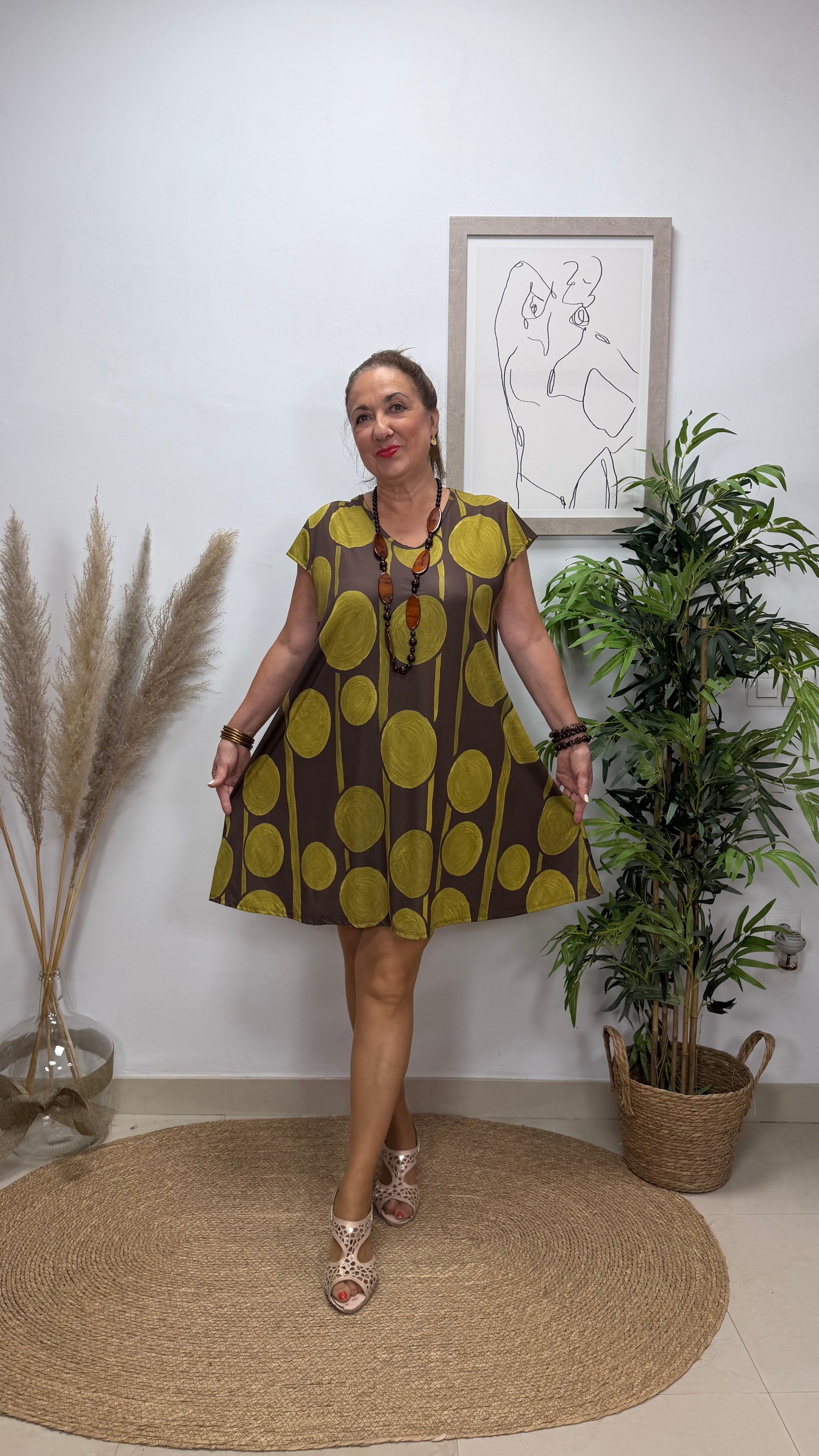 Vestido Corto Círculo