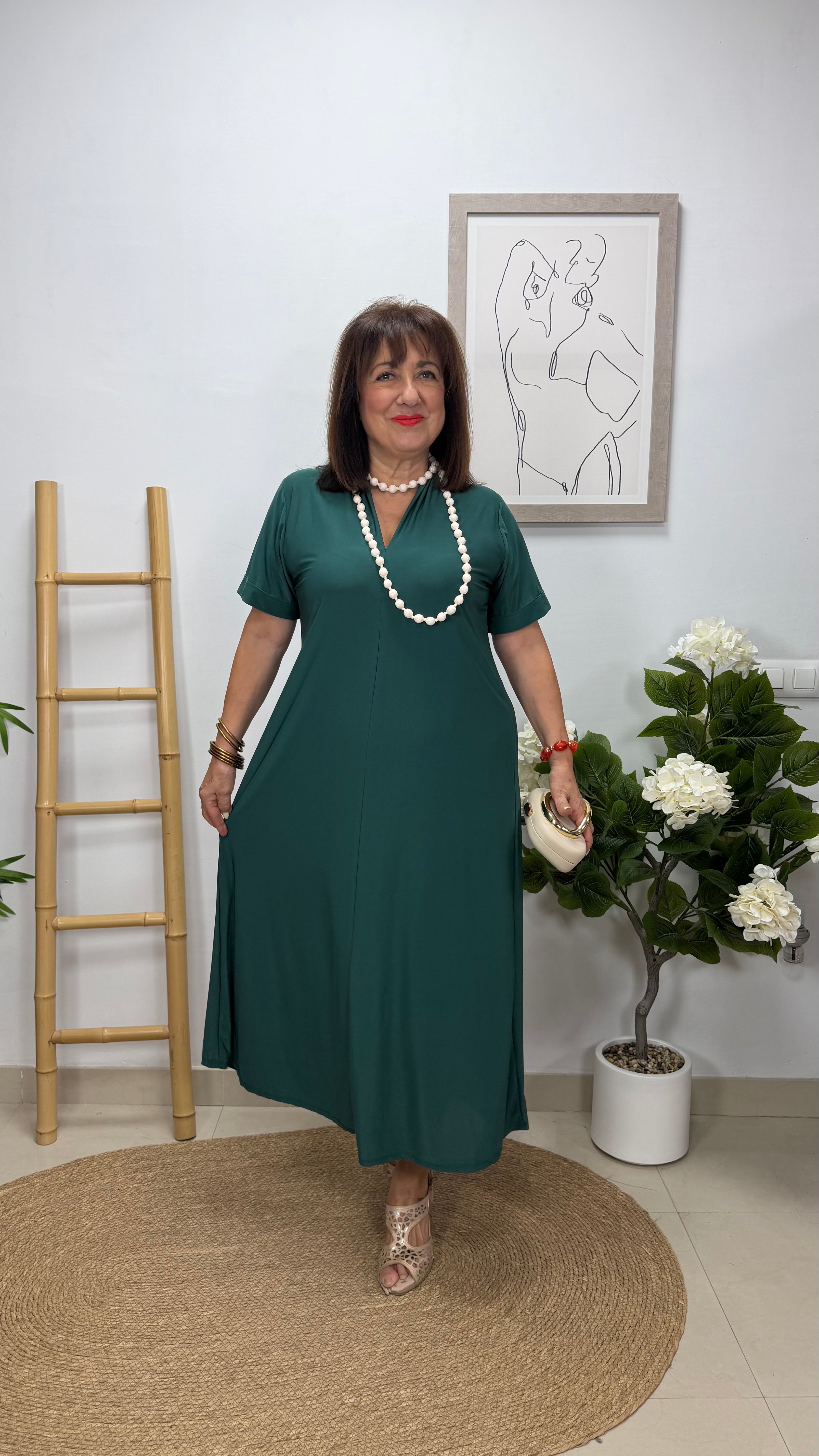 Vestido Paula Verde Musgo con manga