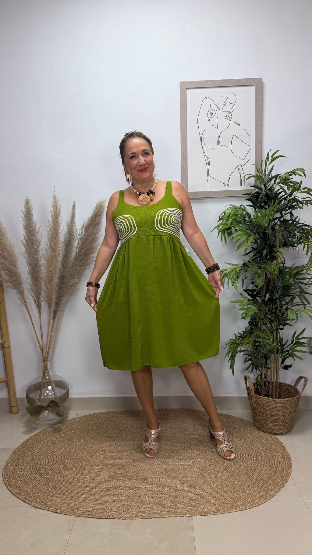 Vestido Corto Caracola Verde