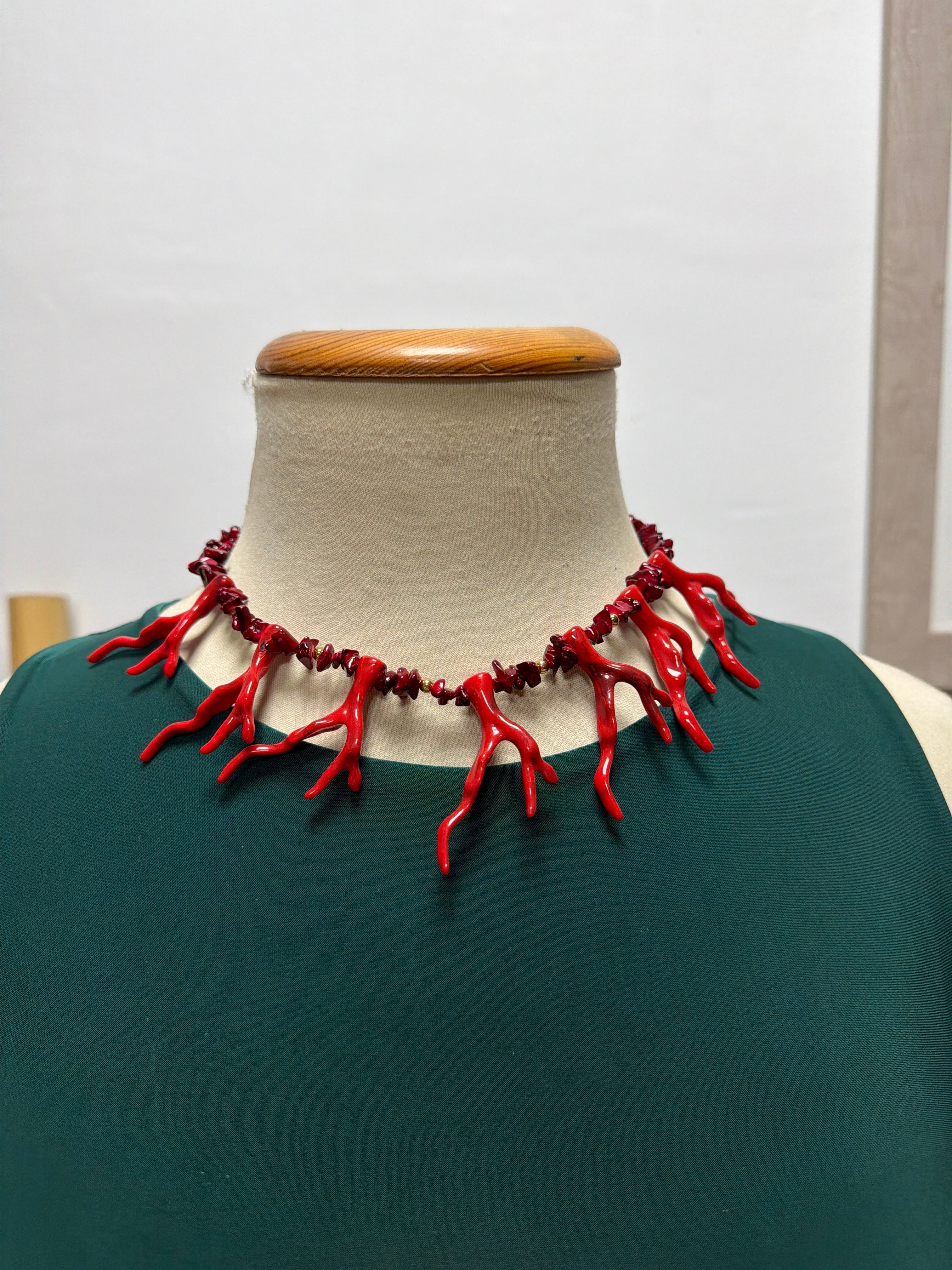 Collar Coral Rojo