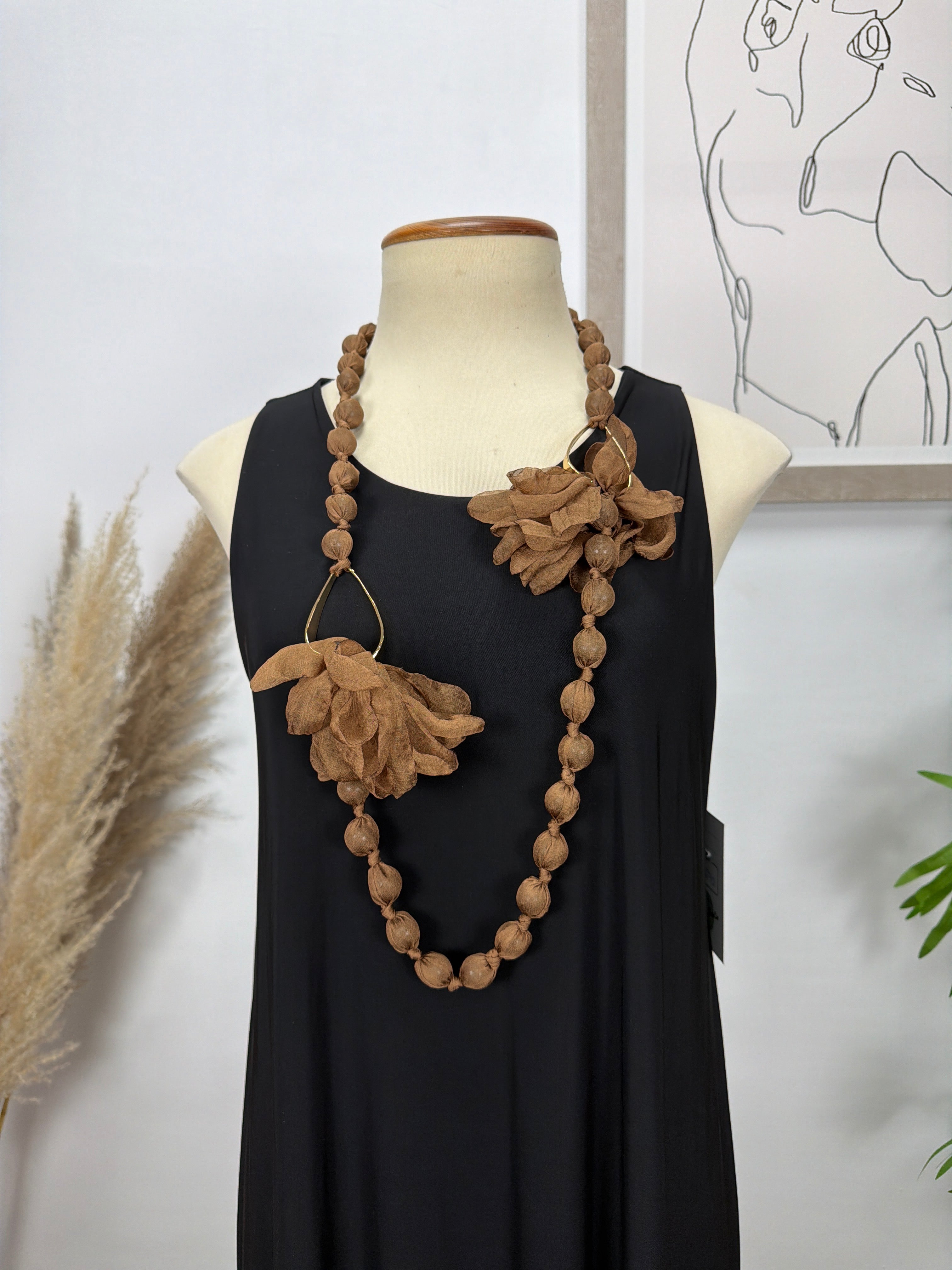 Collar Caramelo Argolla Marrón