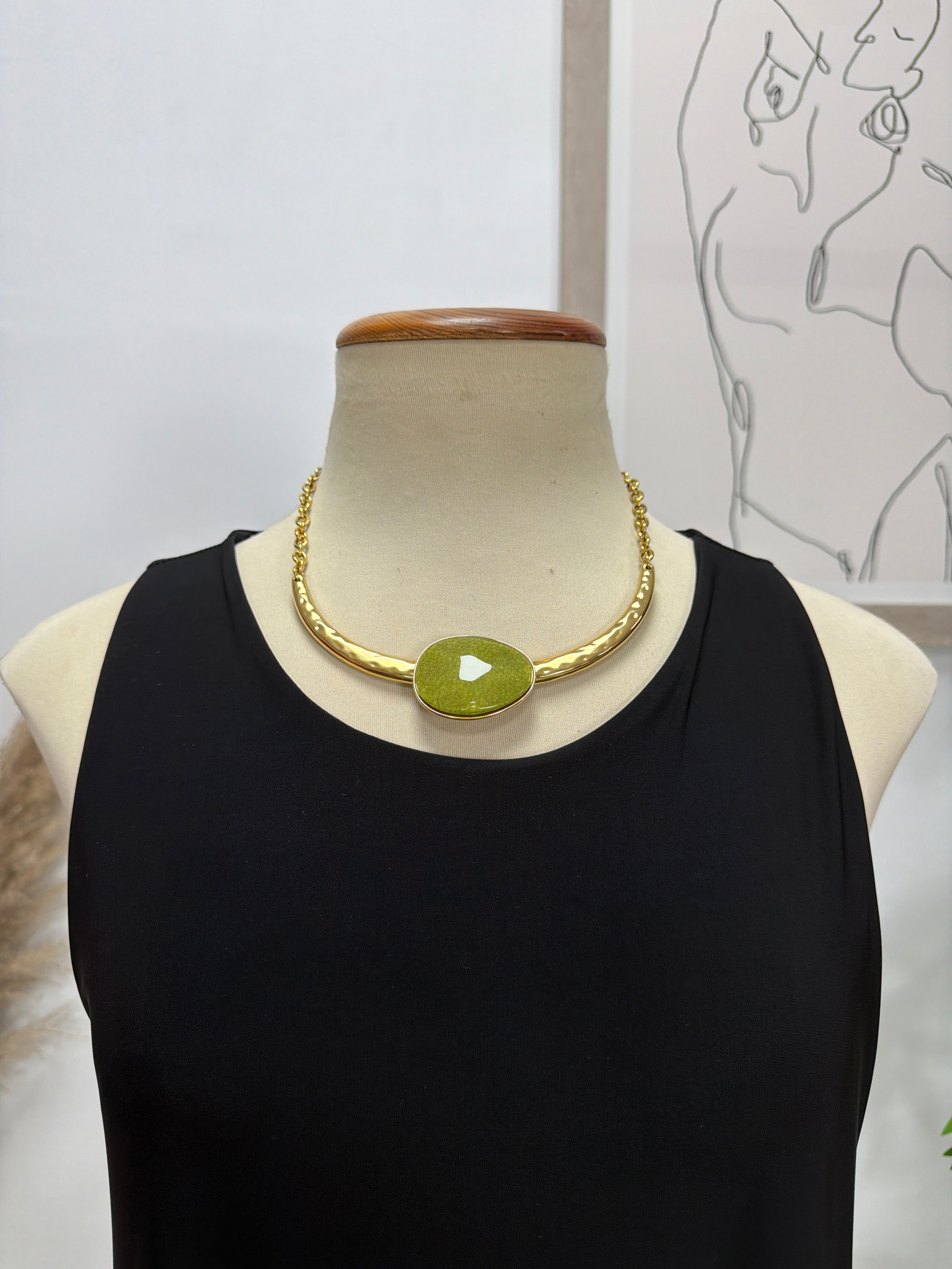 Collar Detalle Verde