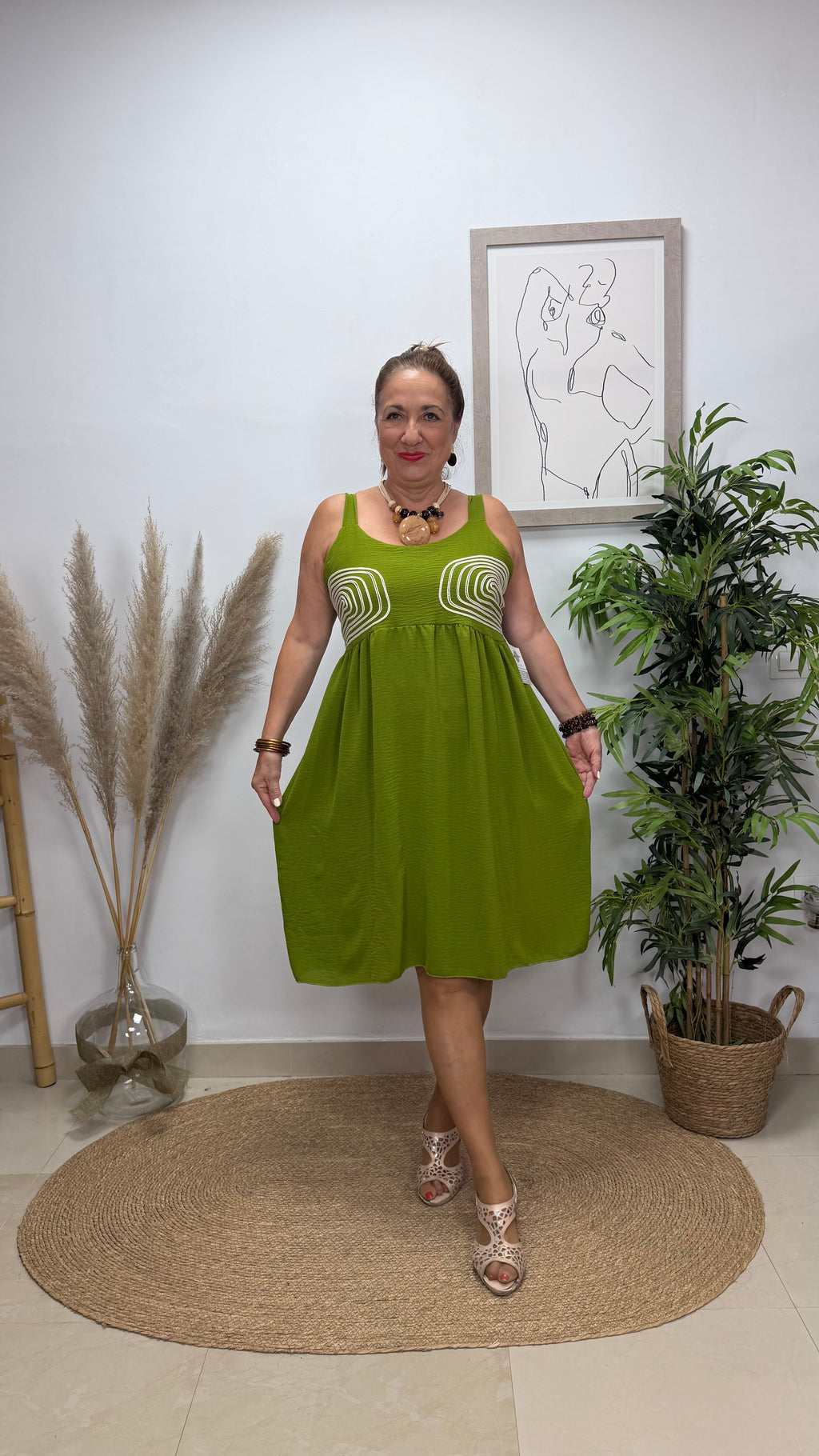Vestido Corto Caracola Verde