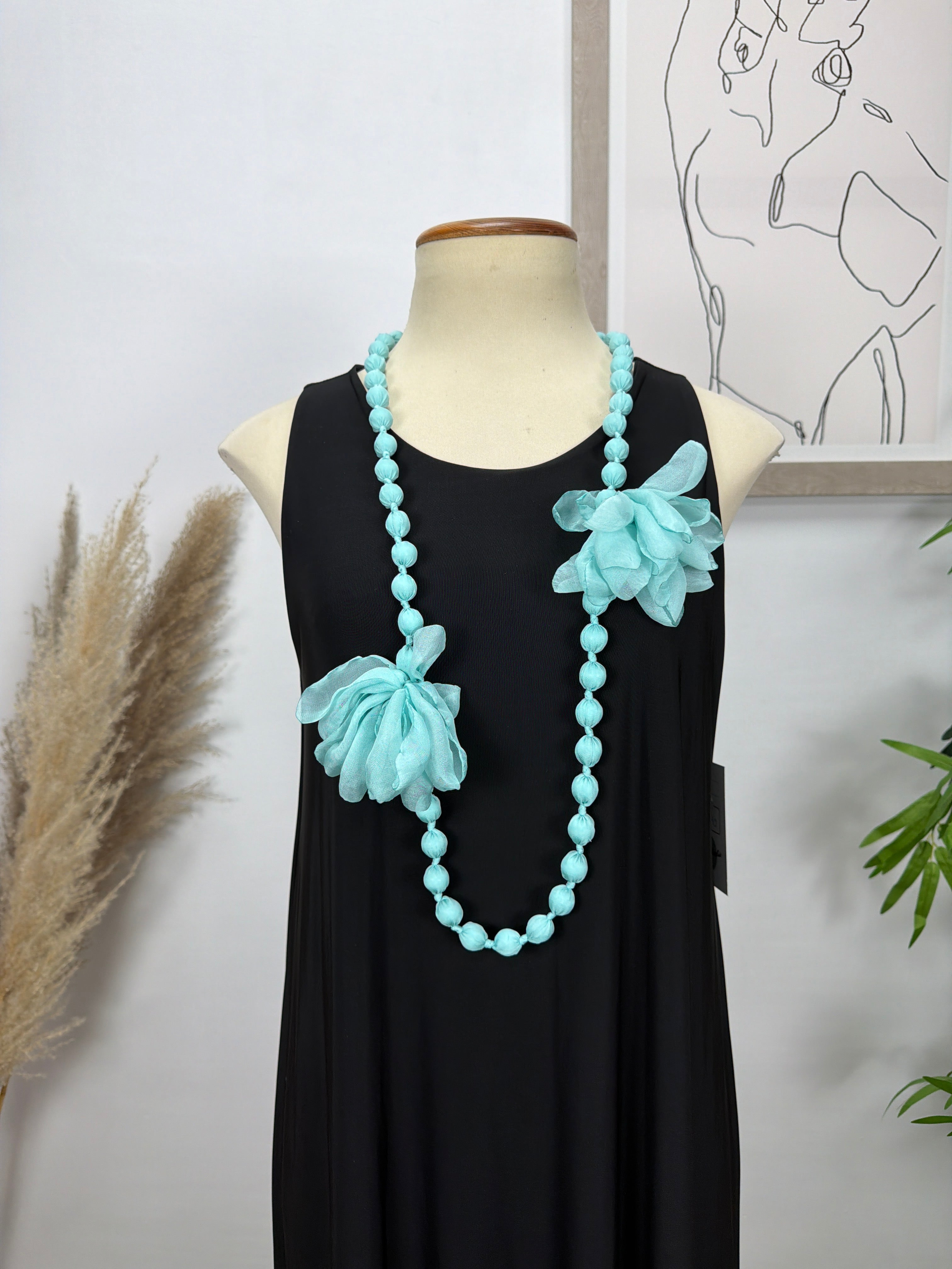 Collar Caramelo Flor Aguamarina