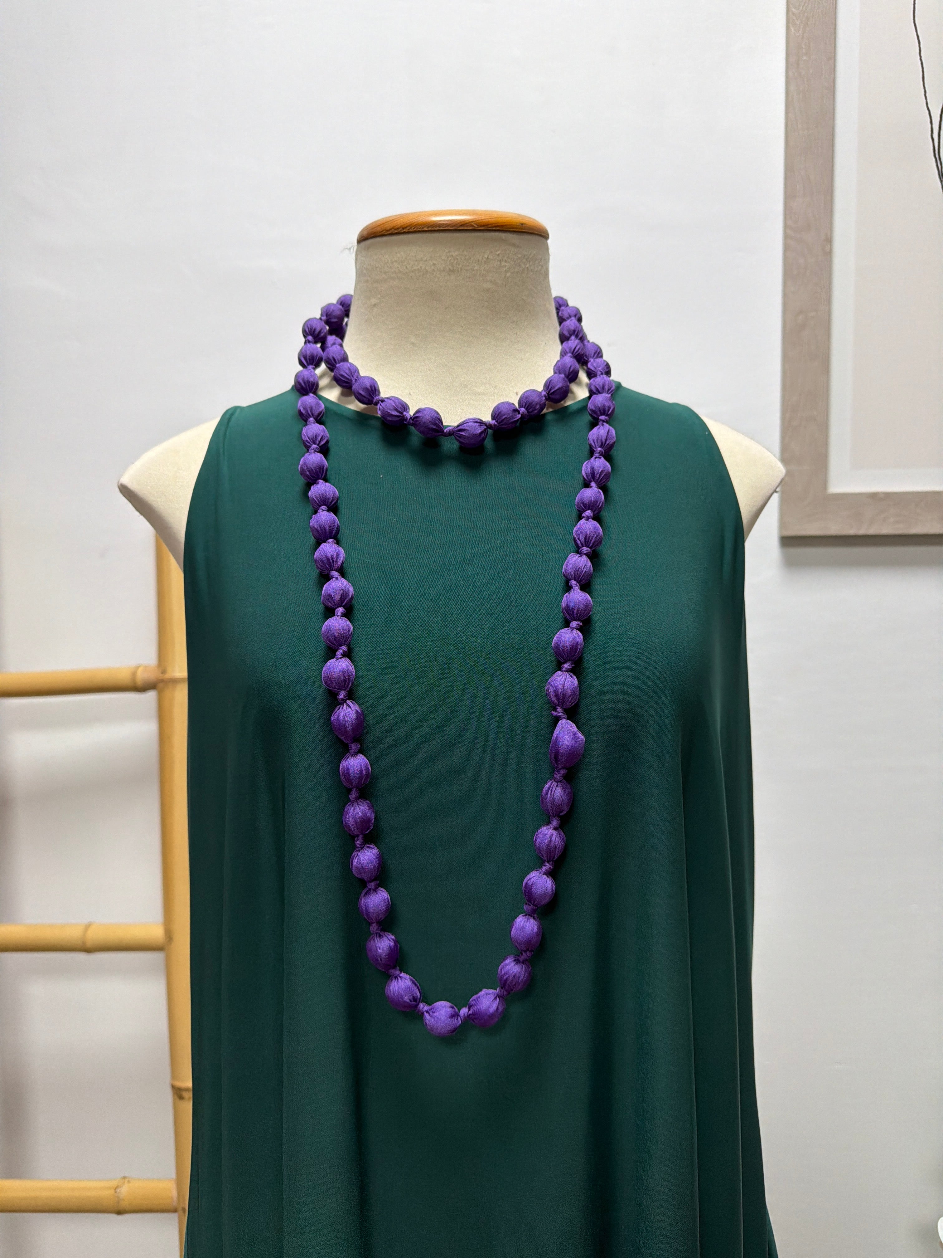 Collar Caramelo Morado