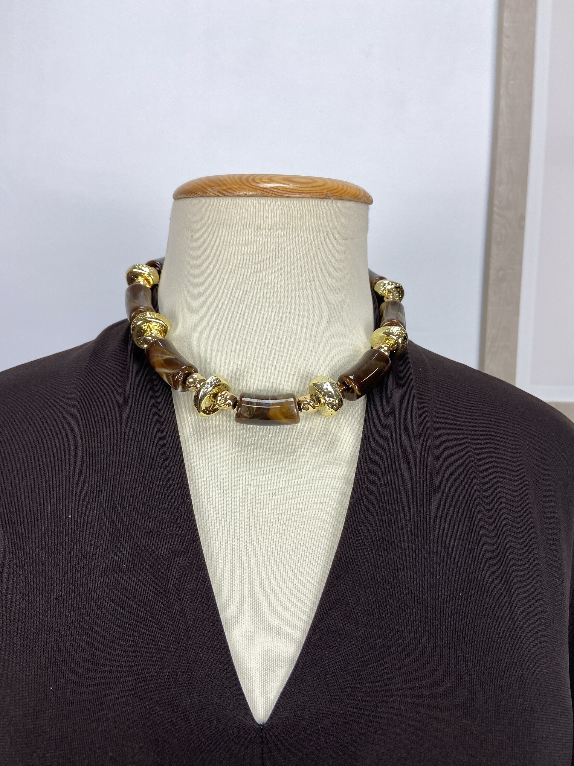 Collar Cristina - Marrón o Gris